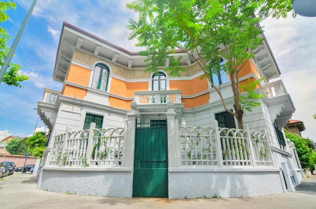 Italianway - Villa Massari 22 Milan Exterior photo